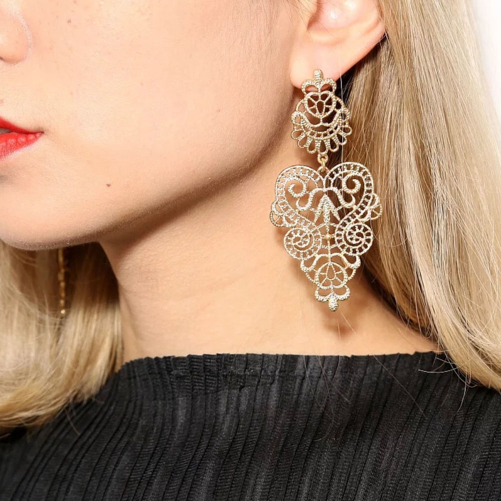 Bohemian Hollow Leaves Drop Earrings